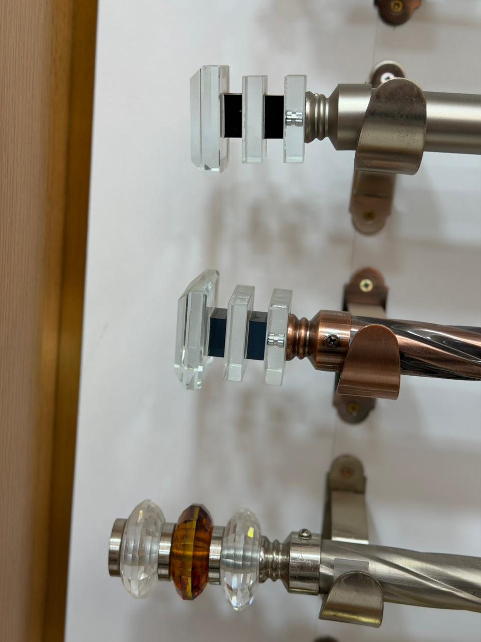 موزع ملحقات التركيب – dist 06 hardware